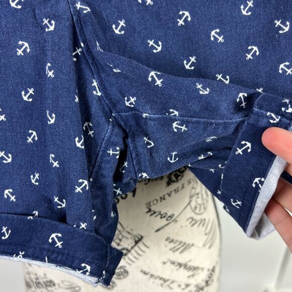 Dockers Blue and white anchor patterned shorts with pockets - Picture 4 of 10